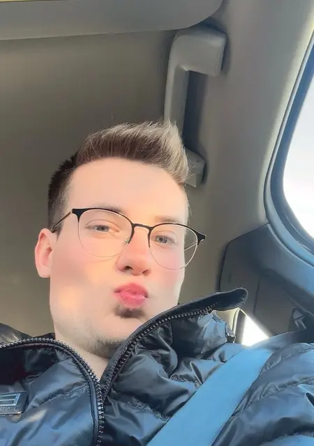 Я Cristian, 22, из Сан-Джованни-Лупатото, ищу знакомства без обязательств