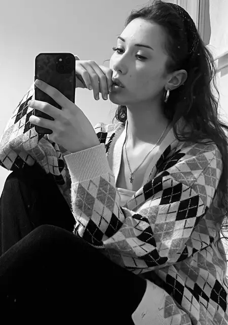 Стефания из Киева, мне 18, познакомлюсь для дружбы