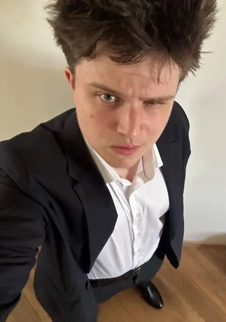 Даня из Стокгольма, ищу на сайте знакомства на одну ночь