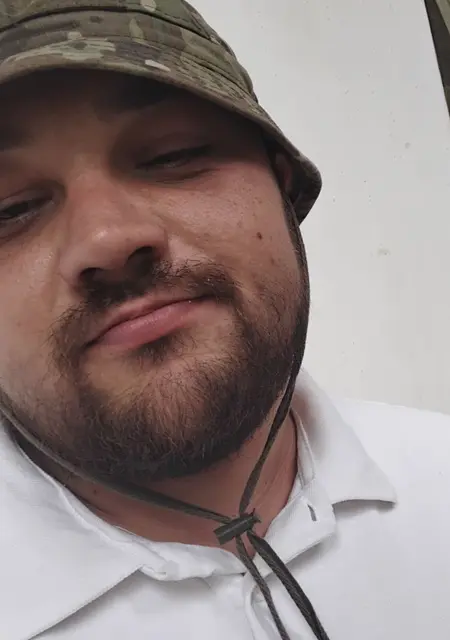 Александр из Александрии, ищу на сайте знакомства без обязательств