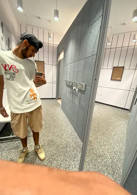 Arshpreet из Валенсии, ищу на сайте знакомства на одну ночь