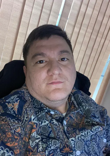 Баха из Ташкента, мне 27, познакомлюсь на одну ночь