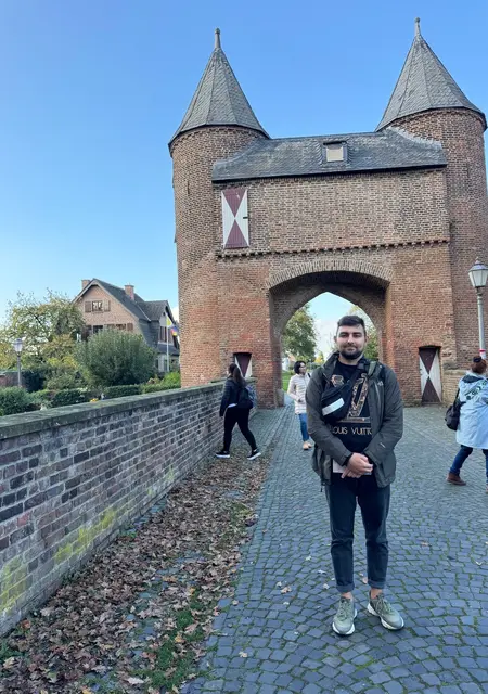 Віталій из Дармштадта, мне 25, познакомлюсь на одну ночь