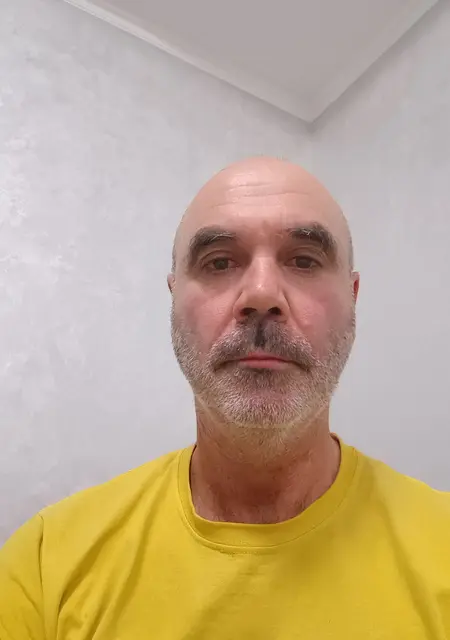 Александр из Львова, ищу на сайте знакомства без обязательств