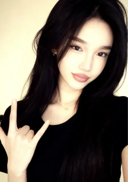 Я Алина, 21, знакомлюсь для постоянных отношений в Алматы