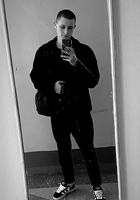 Я Даниил, 21, знакомлюсь без обязательств в Бобруйске