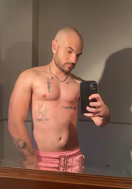 Mastert из Турина, ищу на сайте знакомства без обязательств