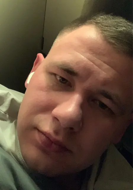 Иван из Вильнюса, ищу на сайте знакомства на одну ночь