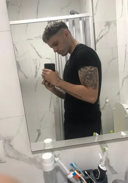 Lautaro из Малаги, мне 21, познакомлюсь для общения