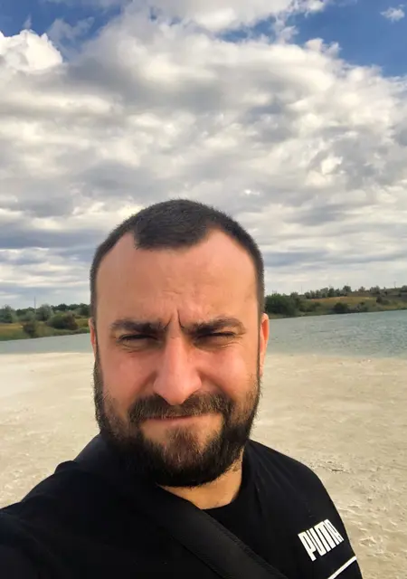 Я Владимир, 35, из Кривого Рога, ищу знакомство для совместных путешествий