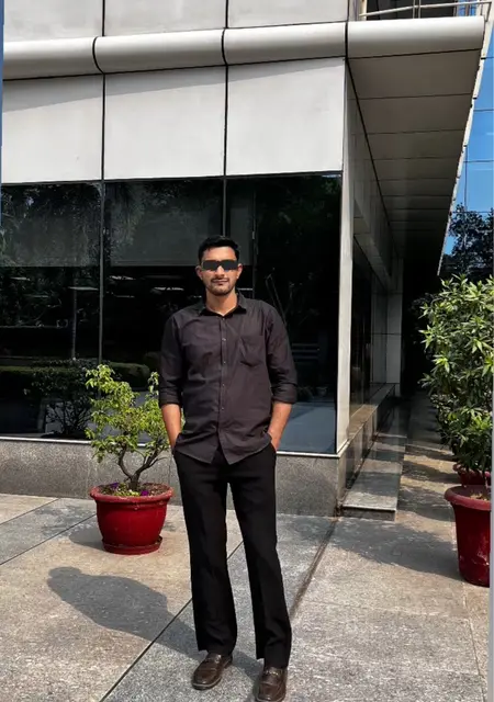 Ajay из Бхудж, мне 26, познакомлюсь без обязательств