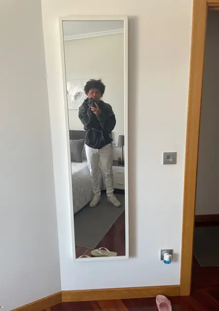 Я Rioo, 22, из Бильбао, ищу знакомства без обязательств