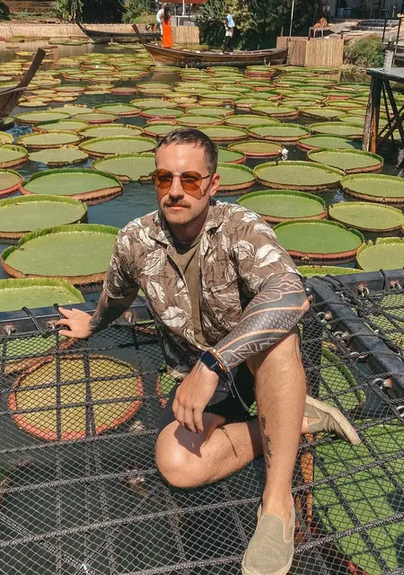 Антон из Пхукета, мне 29, познакомлюсь на одну ночь