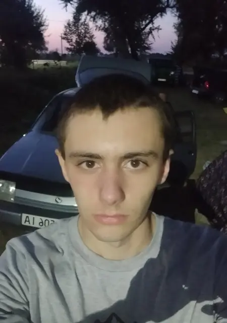 Вадим из Кривого Рога, ищу на сайте общение