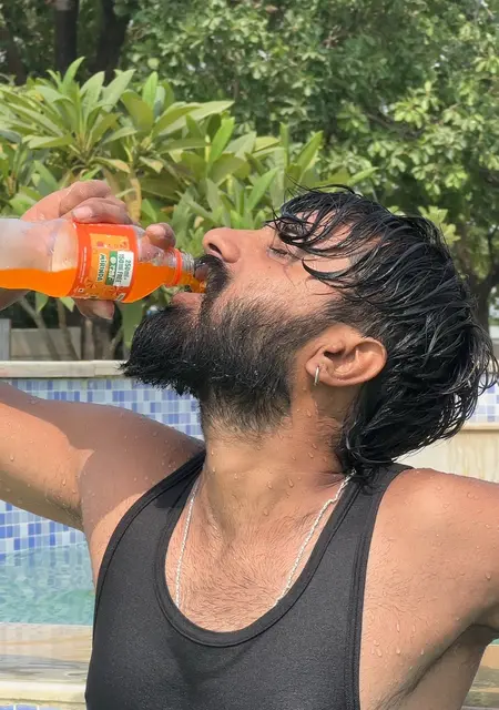 Rocky из Джайпур, ищу на сайте знакомства на одну ночь