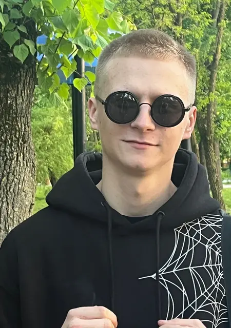 Илья из Барановичей, ищу на сайте приятное времяпровождение