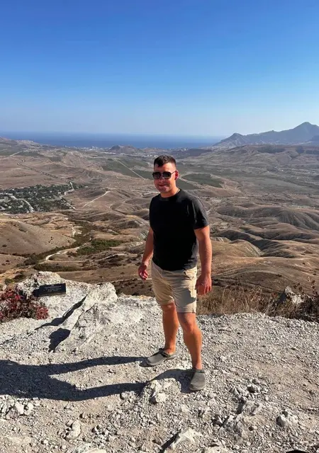 Я Подлец, 26, из Новопскова, ищу знакомства на одну ночь