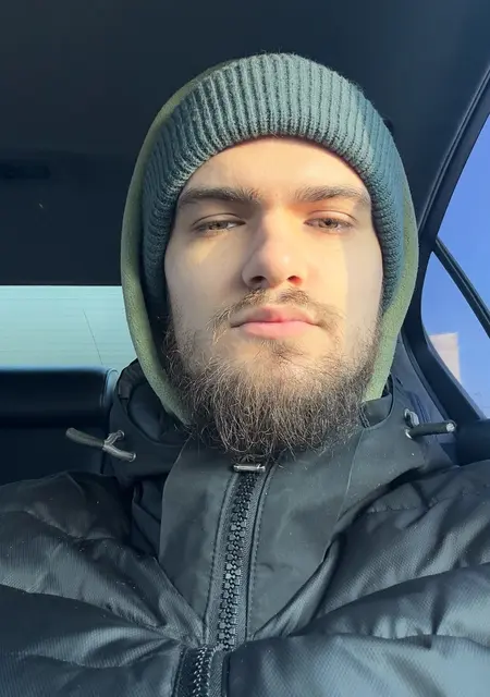 Богдан из Новопскова, ищу на сайте постоянные отношения