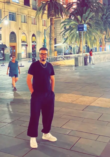 Soy Anes, 26 años de Madrid, busco conocer gente para lío de una noche