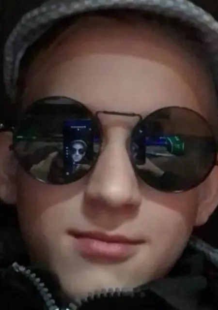 Дмитрій из Вендичан, мне 21, познакомлюсь для открытые отношения