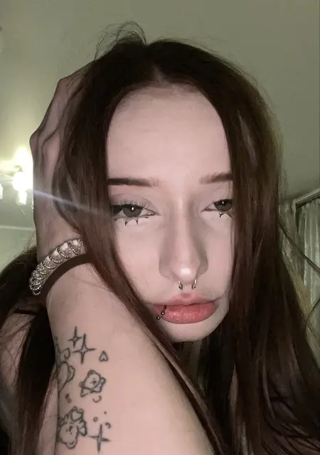 Крис из Амстердама, мне 19, познакомлюсь для общения