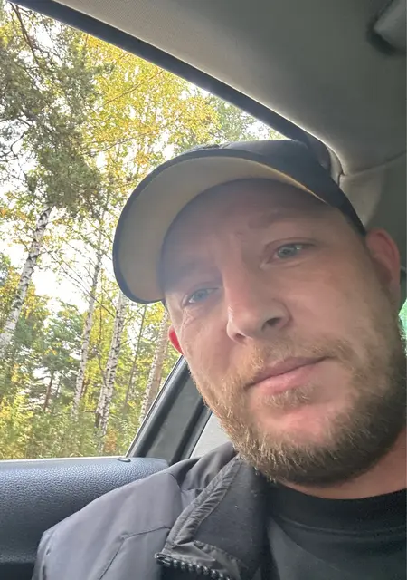 Владимир из Мадрида, ищу на сайте приятное времяпровождение