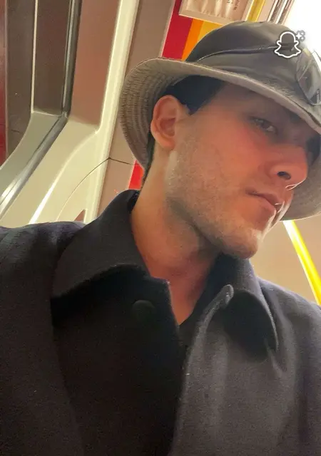 Noah из Вены, ищу на сайте совместные путешествия