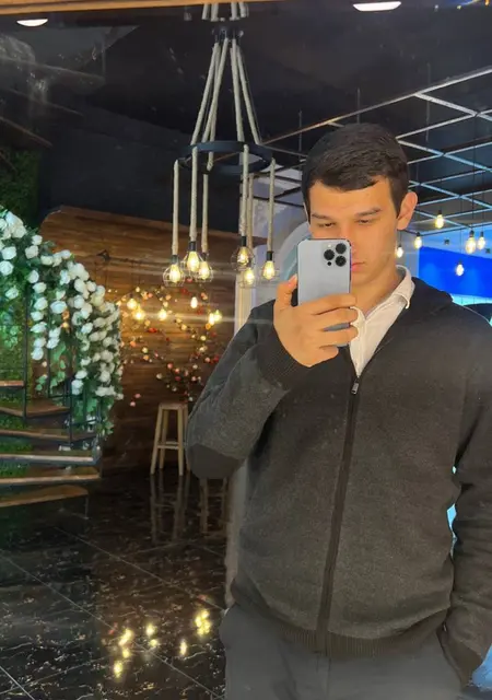 Я Kamron, 19, из Ташкента, ищу знакомство для дружбы