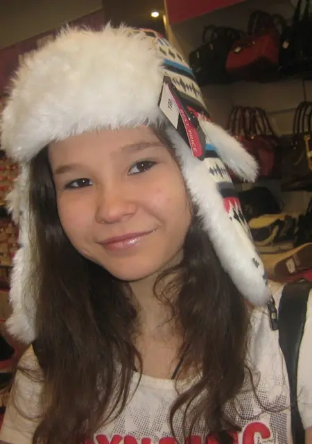 Я Лера, 20, из Астаны, ищу знакомства без обязательств