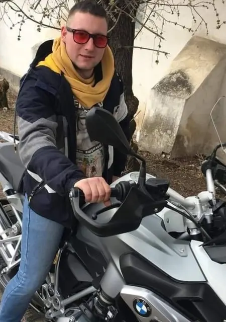 Міша из Заболотова, ищу на сайте вирта