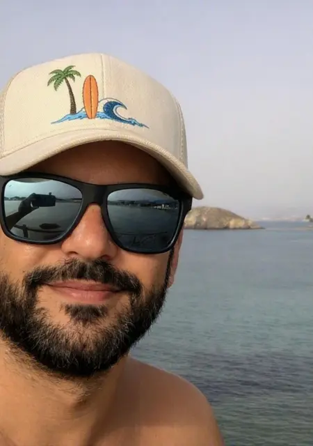 Toni de Barcelona, busco en el sitio lío de una noche