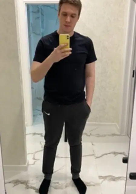 Максим из Будапешта, мне 28, познакомлюсь на одну ночь