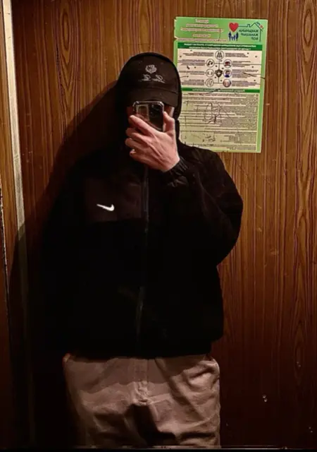 Я Данил, 20, из Павлодара, ищу знакомство для дружбы