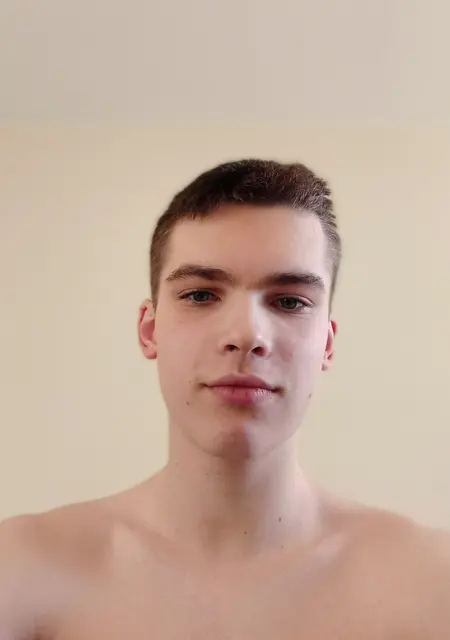 Vadim из Лидса, мне 22, познакомлюсь без обязательств