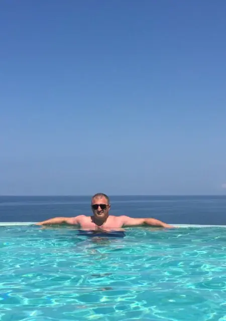 Я Vakhtang, 45, знакомлюсь для постоянных отношений в Тбилиси