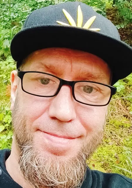 Я Ro Bu, 42, знакомлюсь без обязательств в Стокгольме