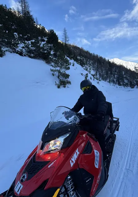 Я Tymon, 18, знакомлюсь на одну ночь в Познани