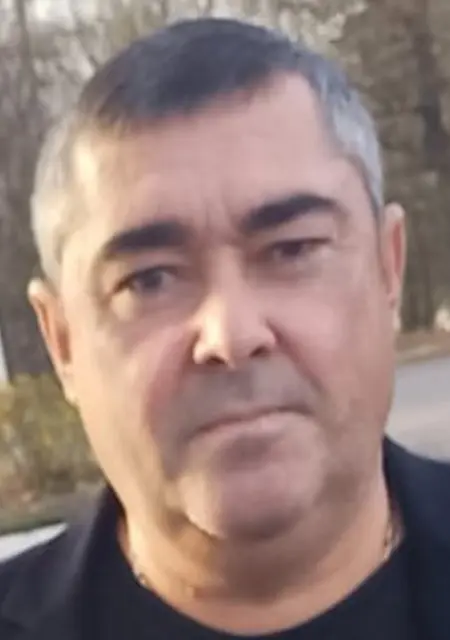 Алексей з Луганська, шукаю на сайті спілкування