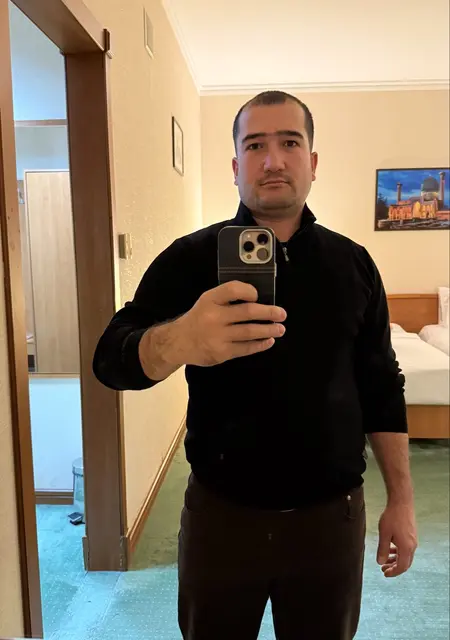 Habib из Мадрида, мне 28, познакомлюсь для постоянных отношений