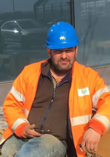 Я Джалал, 50 років з Львова, шукаю знайомства на одну ніч