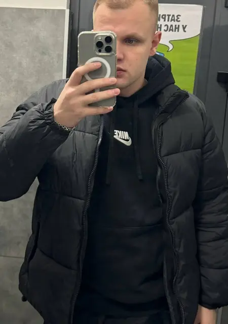 Я Yurii, 25, знакомлюсь без обязательств в Кривом Роге