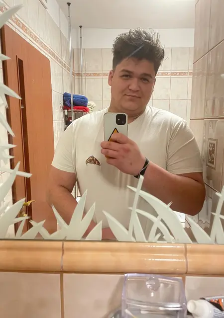 Я Pavel, 25, знакомлюсь для общения в Литомержице