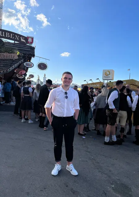 Pasha из Мюнхена, ищу на сайте приятное времяпровождение