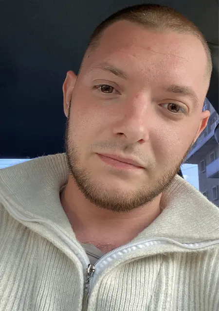 Я Jesus, 27 років з Луганська, шукаю знайомство для постійних стосунків