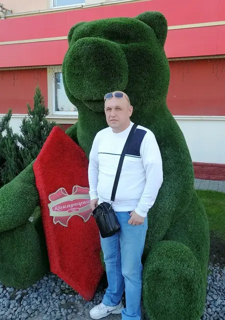 Я Алекс, 48, из Гродно, ищу знакомства на одну ночь