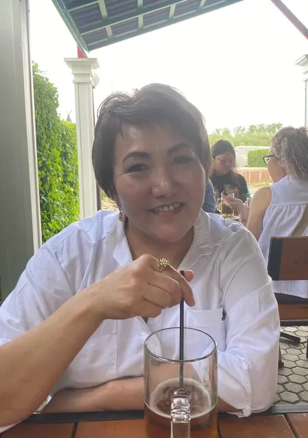 Elmira из Алматы, мне 53, познакомлюсь для постоянных отношений