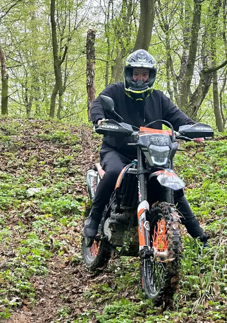 Я Денис, 21, знакомлюсь для вирта в Ровно