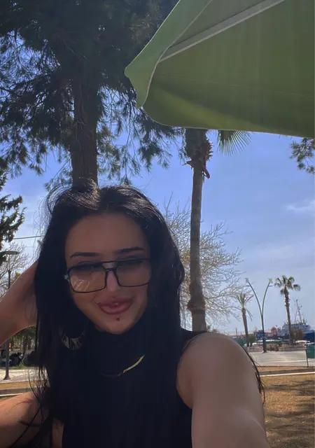 Nur из Адана, ищу на сайте открытые отношения