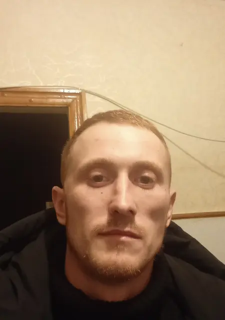 Юра из Львова, ищу на сайте общение