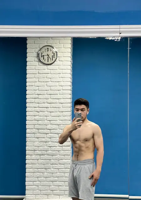 Я Диас, 21, из Астаны, ищу знакомство для дружбы